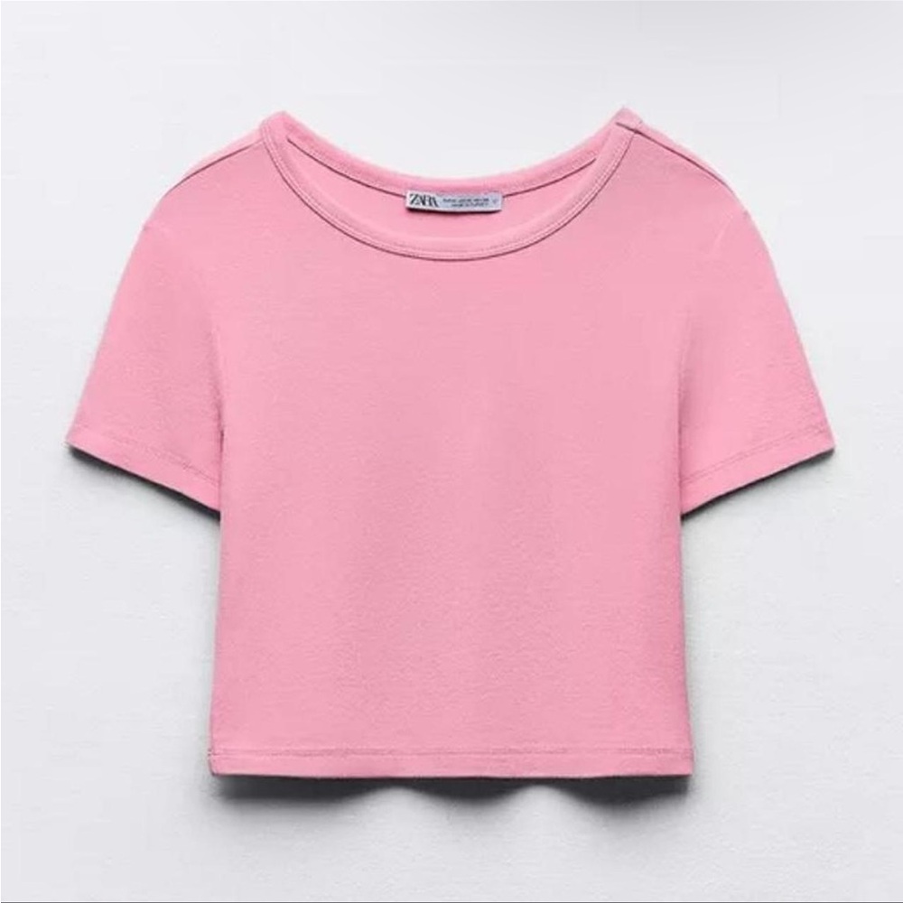 ZARA Short Sleeve Cropped T-Shirt in Pink
